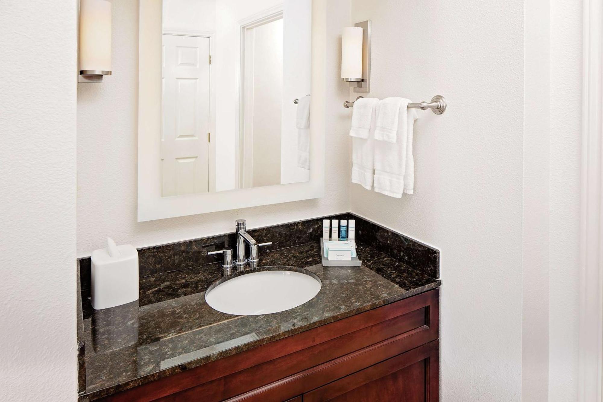 Homewood Suites By Hilton Dallas Market Center Kültér fotó